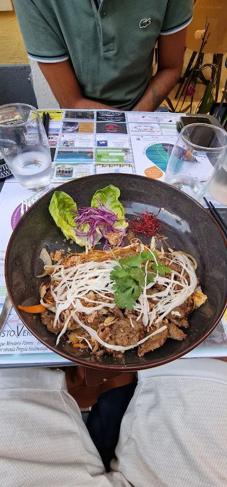 Nouilles Sautées Au Bœuf